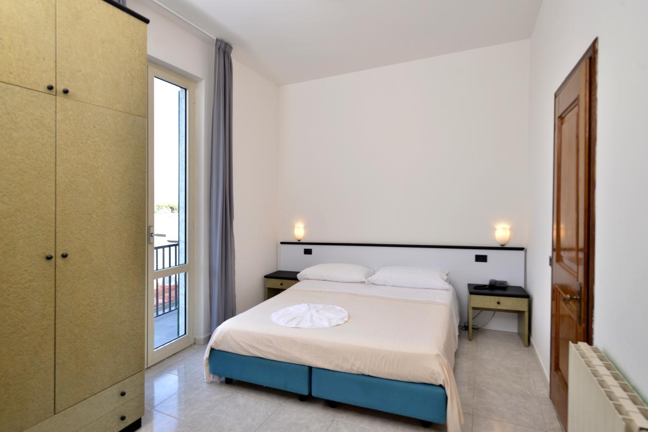 Hotel Garden Bocca Di Magra Eksteriør billede