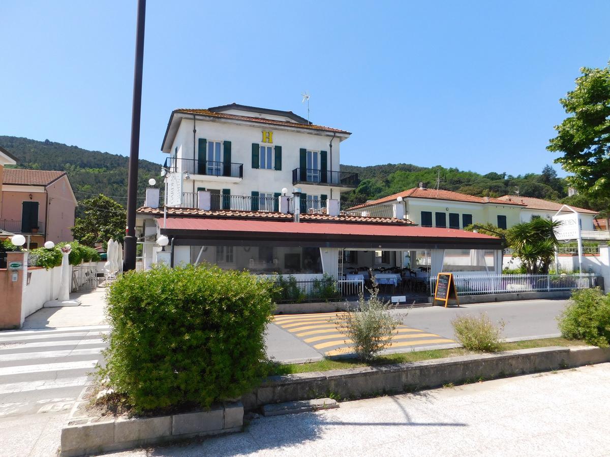 Hotel Garden Bocca Di Magra Eksteriør billede